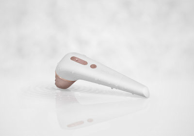 Вакуум-волновой бесконтактный стимулятор клитора Satisfyer 2 NG, ABS пластик, белый, 17см арт. J2018